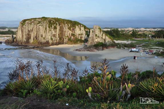 Praia da Guarita, em Torres, litoral norte do Rio Grande do Sul